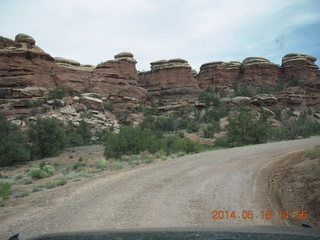 374 8mj. Canyonlands National Park - Needles - Elephant Hill drive