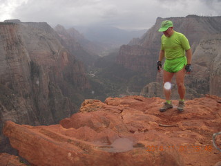 91 8t1. Zion National Park - Observation Point hike- summit - Adam