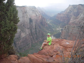 94 8t1. Zion National Park - Observation Point hike - summit - Adam