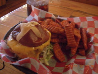 198 8t2. Wildcat Willie's restaurant meal