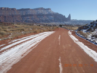 75 8v3. driving from Fisher Towers hike