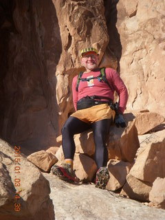 124 8v3. Arches National Park - Devils Garden hike - Adam at Dark Angel