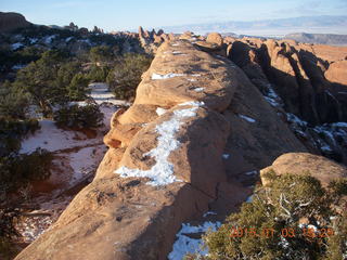 132 8v3. Arches National Park - Devils Garden hike - fin