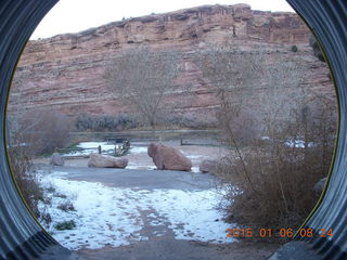 71 8v6. Porcupine Rim mountain-biking trail hike - bike tunnel