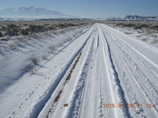 166 8v6. Hanksville Airport (HVE) run