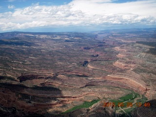 85 8zu. aerial - Gateway Canyon area