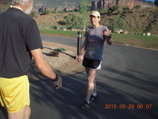 6 8zv. Gateway morning run - Karen M