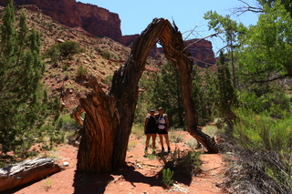 100 8zv. Beaver Creek Canyon hike - Adam and Karen