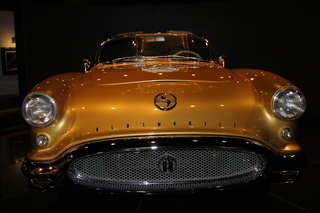 247 8zv. Gateway car museum - Oldsmobile F88 concept car 1954