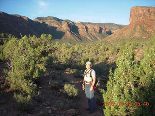 11 8zw. Gateway hike - Karen M