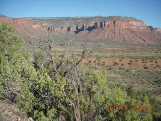 38 8zw. Gateway hike