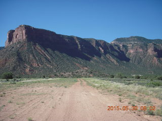 76 8zw. Gateway hike - airstrip runway