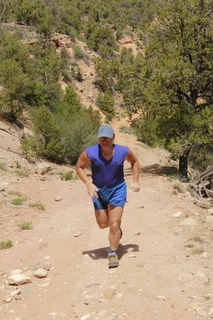 480 8zw. drive to Calamity Mine - difficult side road - Adam running