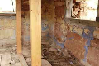 562 8zw. Calamity Mine camp site