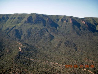 17 8zx. aerial - Gateway to Crawford