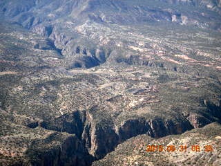 30 8zx. aerial - Gateway to Crawford