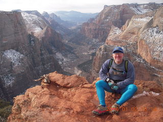 27 972. Zion National Park - Observation Point summit - Adam