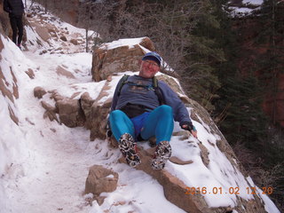 37 972. Zion National Park - Hidden Canyon hike - Adam and crampons