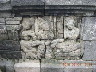 205 994. Indonesia - Borobudur temple detail