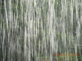 192 99h. Malaysia - Kuala Lumpur - KL Bird Park - waterfal