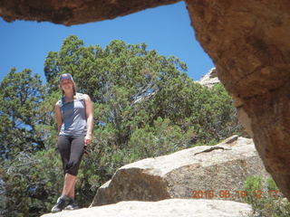 278 9ck. Painted Hand + Killian