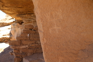 303 9ck. Painted Hand rock art