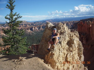 Bryce Canyon - Bryce Point hike - Adam