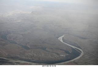 213 9sk. aerial - Sand Wash area - clouds and rain