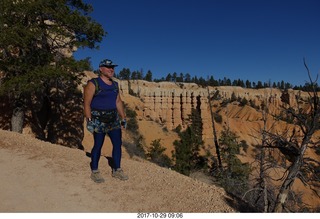 Bryce Canyon - Bryce Point hike - Adam and tractor