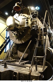 Philadelphia - The Franklin Institute  - knee