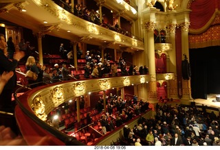driving in Philadelphia - Rodeph Shalom Synagogue