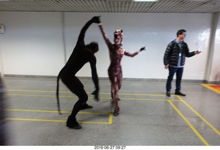 38 a0e. airline flights from Rio de Janeiro to Iguazu - cool actors in costumes