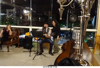 457 a0e. iguazu falls hotel musicians