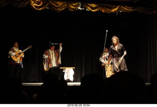 84 a0e. Buenos Aires - Tango show