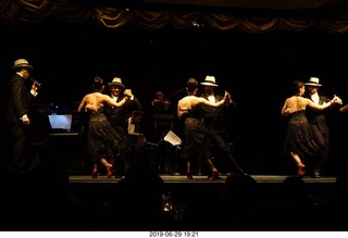 112 a0e. Buenos Aires - Tango show