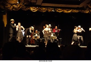 118 a0e. Buenos Aires - Tango show