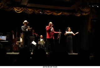 126 a0e. Buenos Aires - Tango show