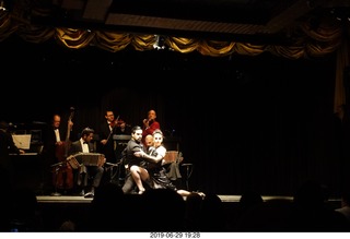 135 a0e. Buenos Aires - Tango show