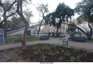 9 a0f. Chile - Santiago park - morning run - bridge