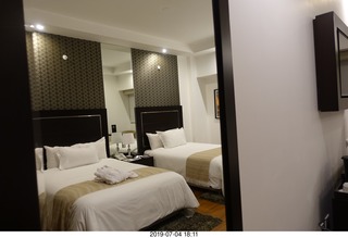 96 a0f. Peru - Lima - Jose Antonio Hotel room