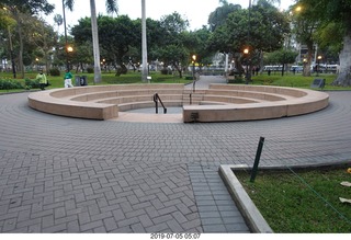 46 a0f. Peru - Lima run