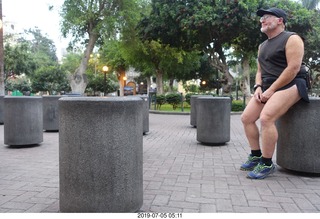 54 a0f. Peru - Lima run + Adam