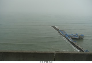 122 a0f. Peru - Lima tour - beach - Pacific Ocean