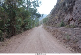 5 a0f. Peru - Aranwa Sacred Valley hotel - morning run
