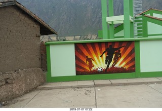 67 a0f. Peru - drive to cusco - street art