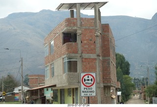 73 a0f. Peru - drive to cusco