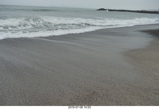 218 a0f. Peru - Lima - Pacific Ocean beach