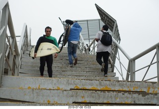 230 a0f. Peru - Lima - Pacific Ocean beach - surfers
