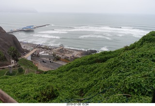 283 a0f. Peru - Lima - beach garden walk - ocean