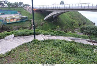 286 a0f. Peru - Lima - beach garden walk